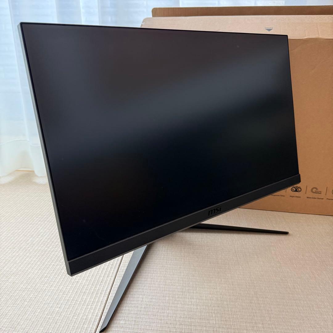MSI ゲーミングモニター　23.8インチ　G2412F 本体