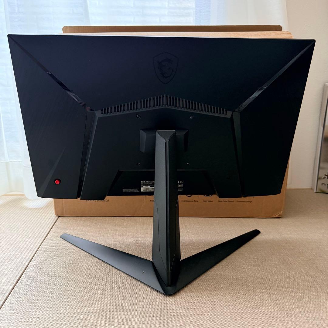 MSI ゲーミングモニター　23.8インチ　G2412F 本体