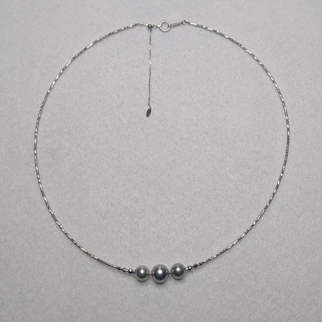 K18WG アコヤ真珠 シャイニーカットオメガネックレス