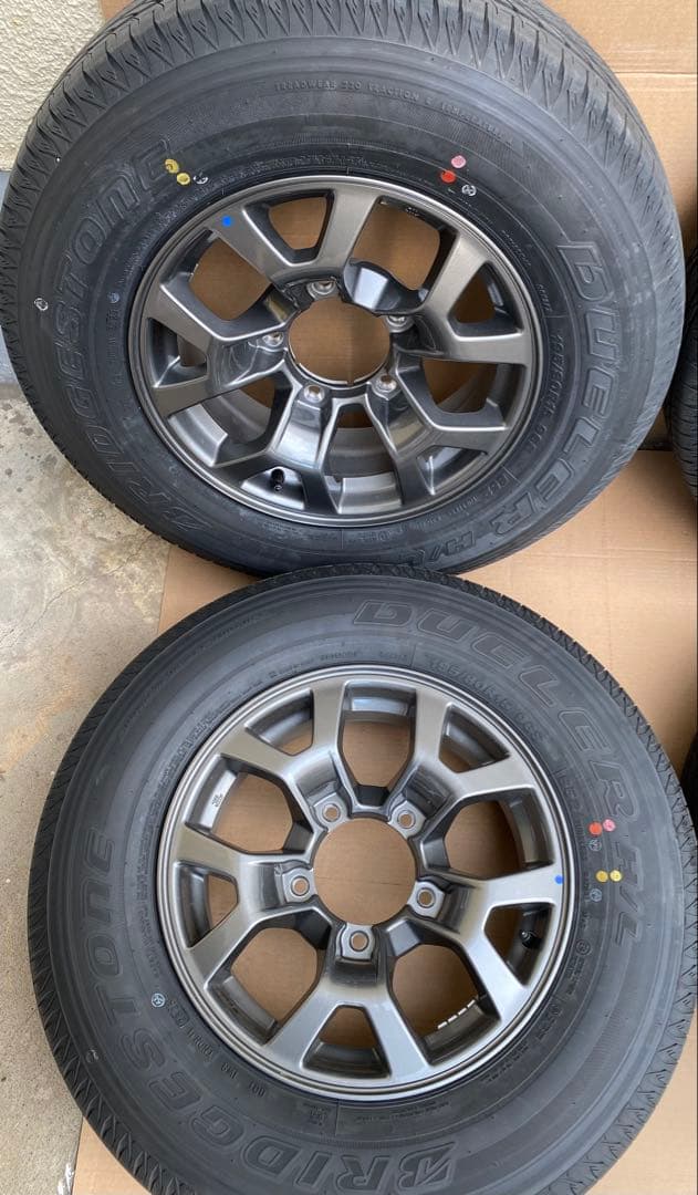 送料無料　新車 SUZUKIジムニーノマド純正タイヤ&アルミホイール 4本セット