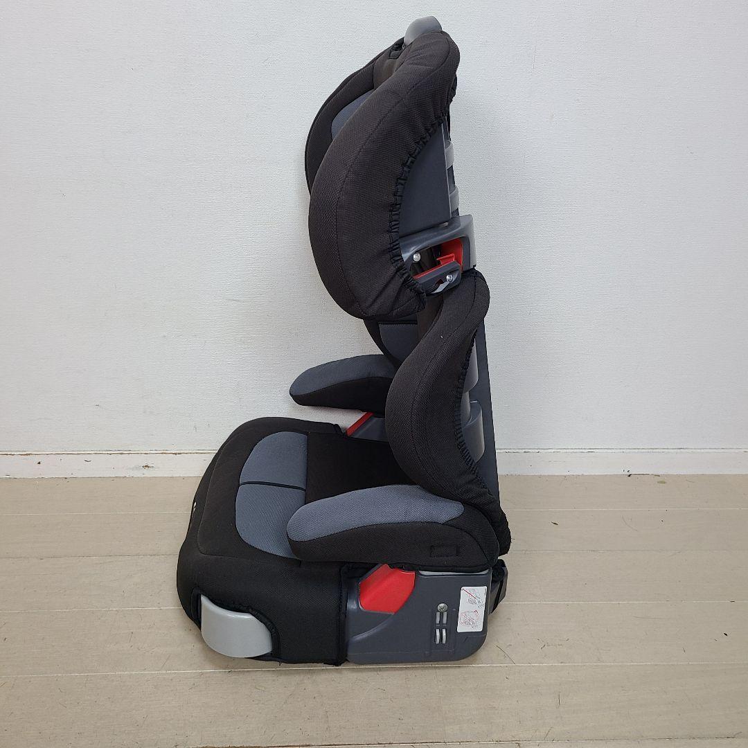 ま*お様 最速発送　ジュニアシート チャイルドシート　　3歳～11歳　2台セット