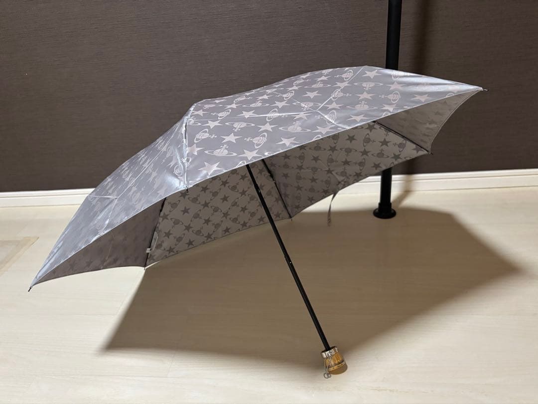 新品☆ Vivienne Westwood スター/ORB 折りたたみ傘 グレー