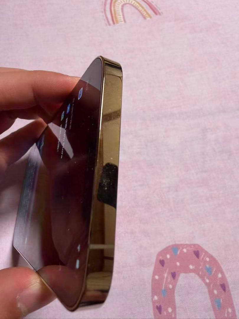 かんなiPhone12 pro max 256GB ゴールド本体