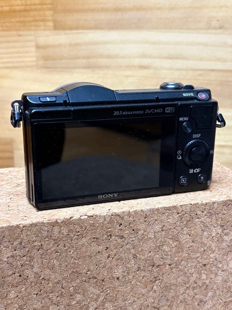 SONY α5000 ミラーレス一眼カメラ ブラック 本体のみ バッテリー付
