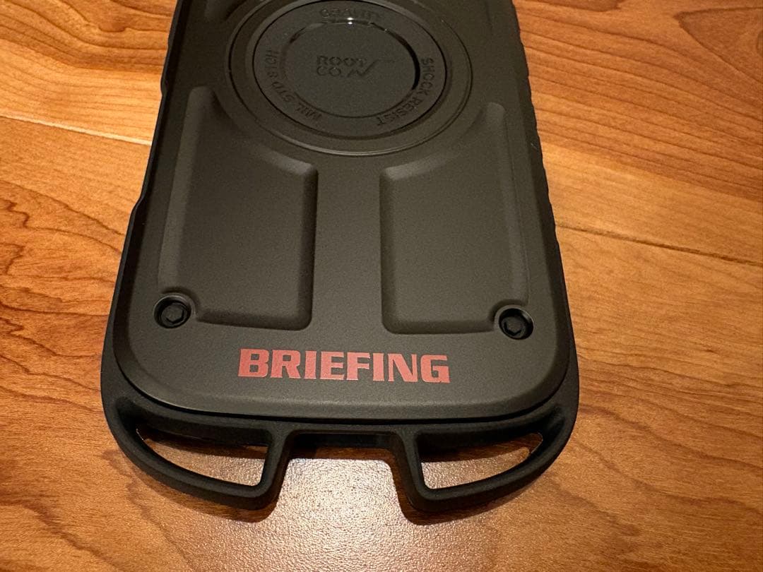 【ほぼ新品】BRIEFING ROOT CO. iPhone16 ケース