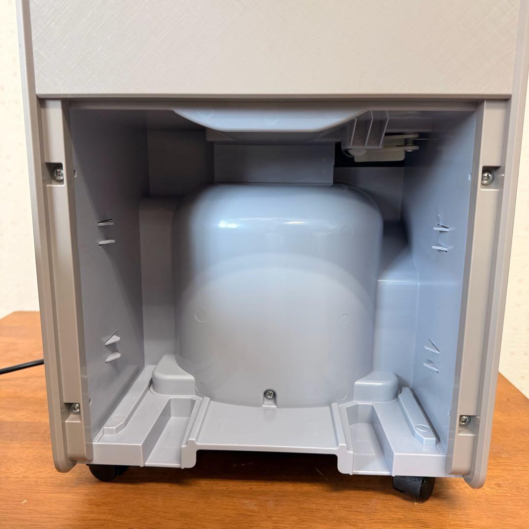 ● 美品 山善 YAMAZEN 除湿機 YKDC-H60(GG) 24年製