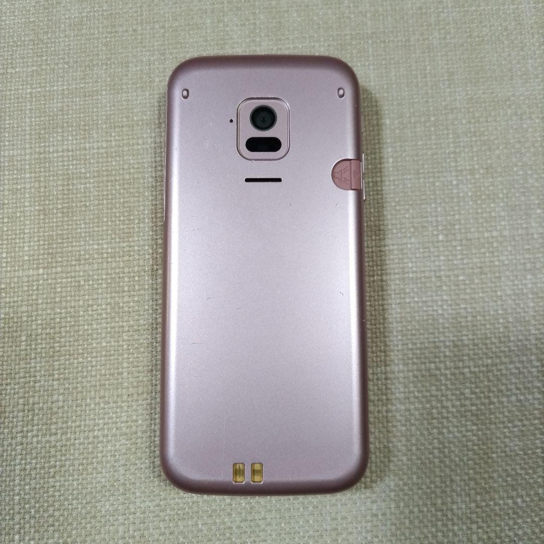 ドコモ　らくらくホンF-01M　ガラケー携帯　中古