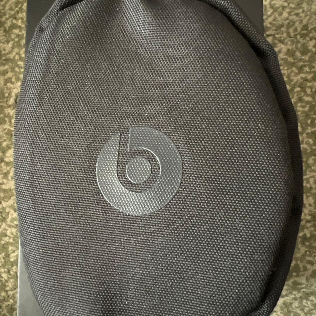 Beats Solo3 ワイヤレスヘッドフォン ブラック
