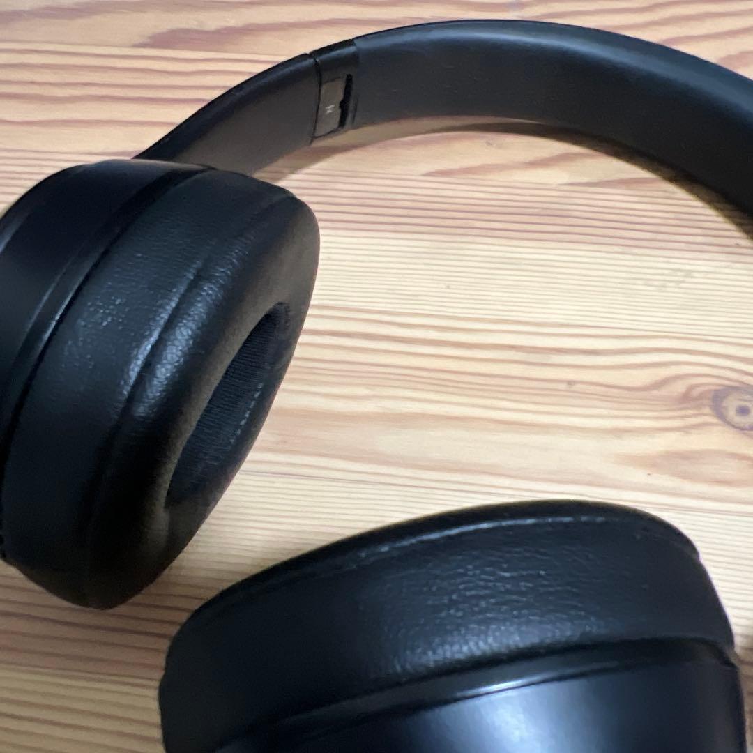 Beats Solo3 ワイヤレスヘッドフォン ブラック