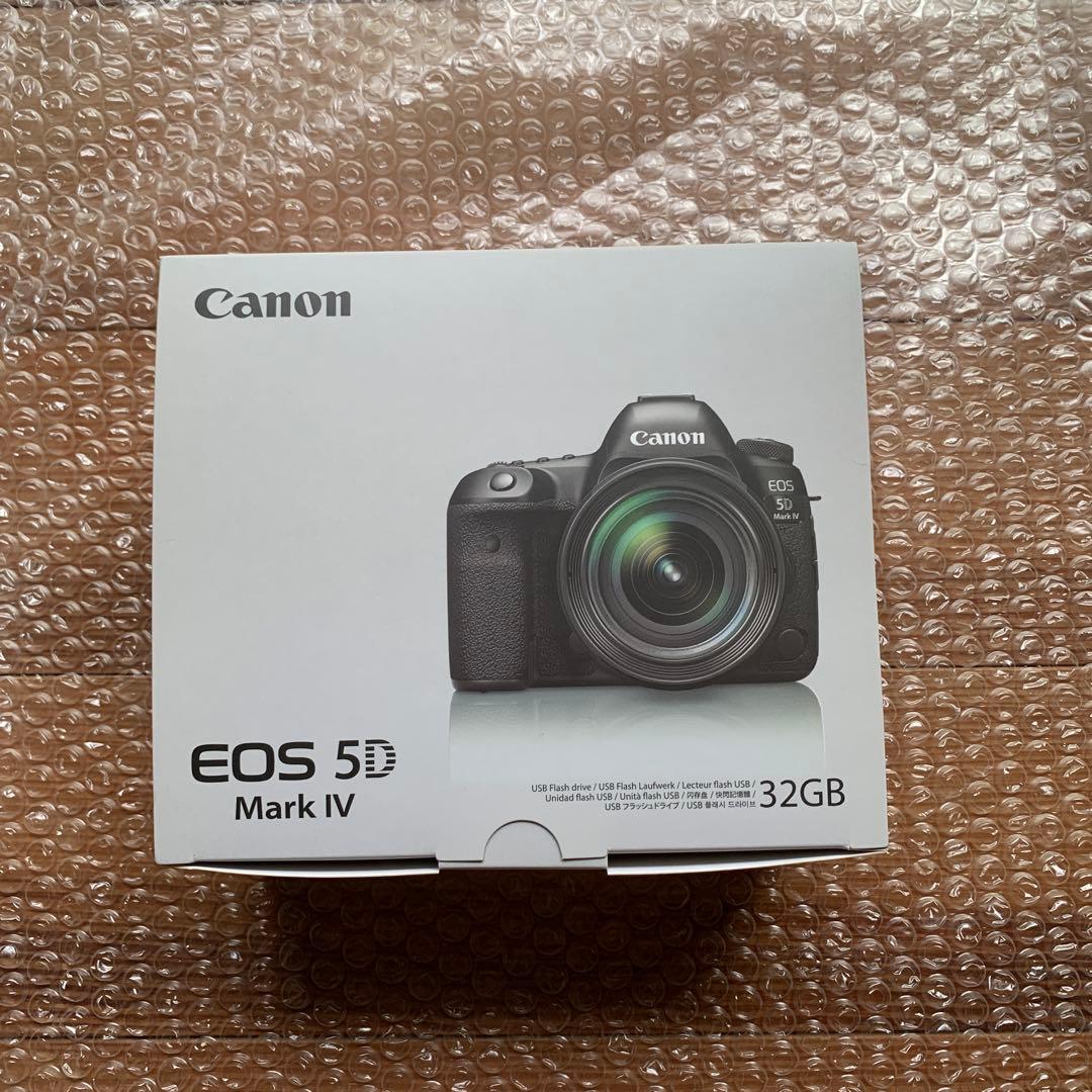 Y*a様 キヤノン5dmarkⅣミニチュア　USBフラッシュドライブ32GB