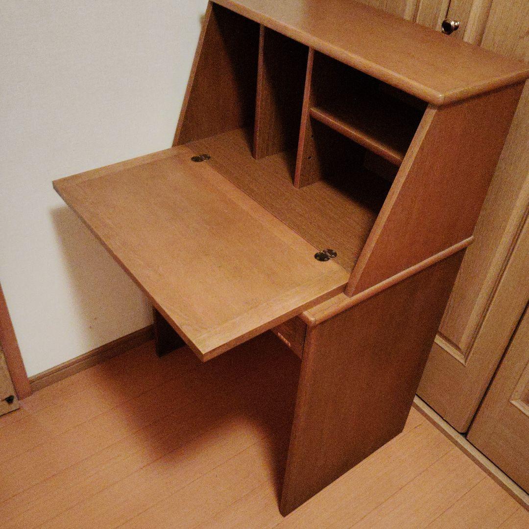 ライティングデスク