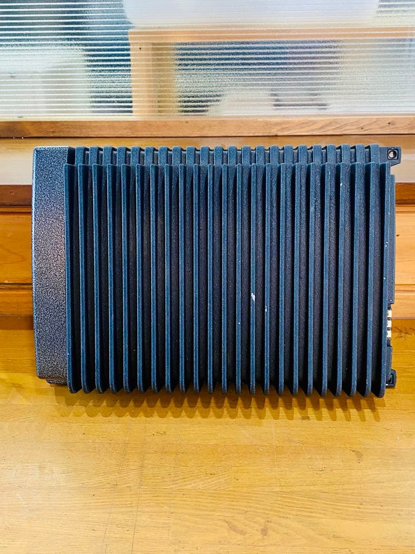 【SALE】KICKER ZRX パワーアンプ