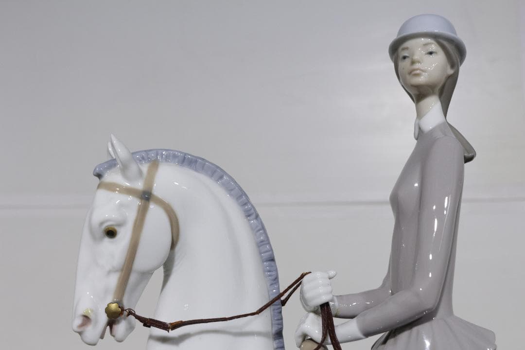 な*ん様 LLADROリヤドロ★白い馬の少女★20万★