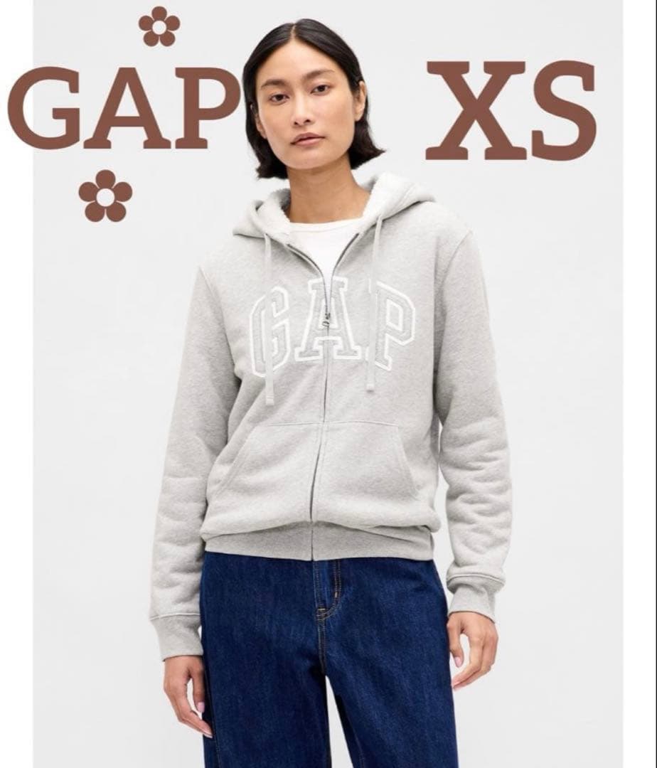 【入手困難】ꕥ新品ꕥ完売品GAPリラックスフィットロゴ裏ボアジップアップパーカー