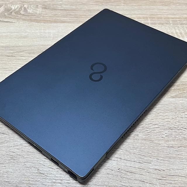 2021《優良美品》【超ウルトラスリム】第11世代フラッグシップモデル！富士通