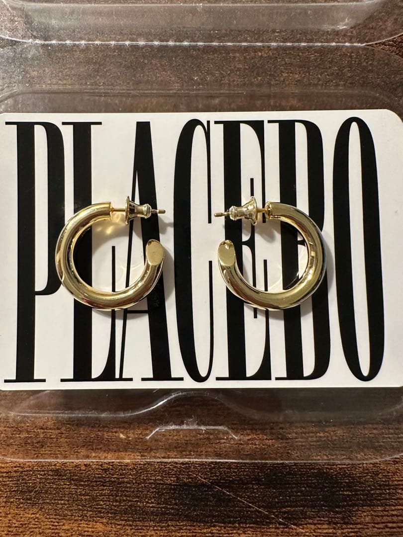 【美品】CAREERING-PRACEBO 701 GOLD