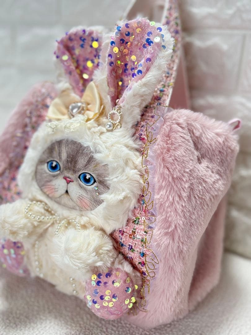 あ*こ様 コヤンイサムチョ　ハンドメイド　ファーバッグ　白　ルミちゃん　うさぎ