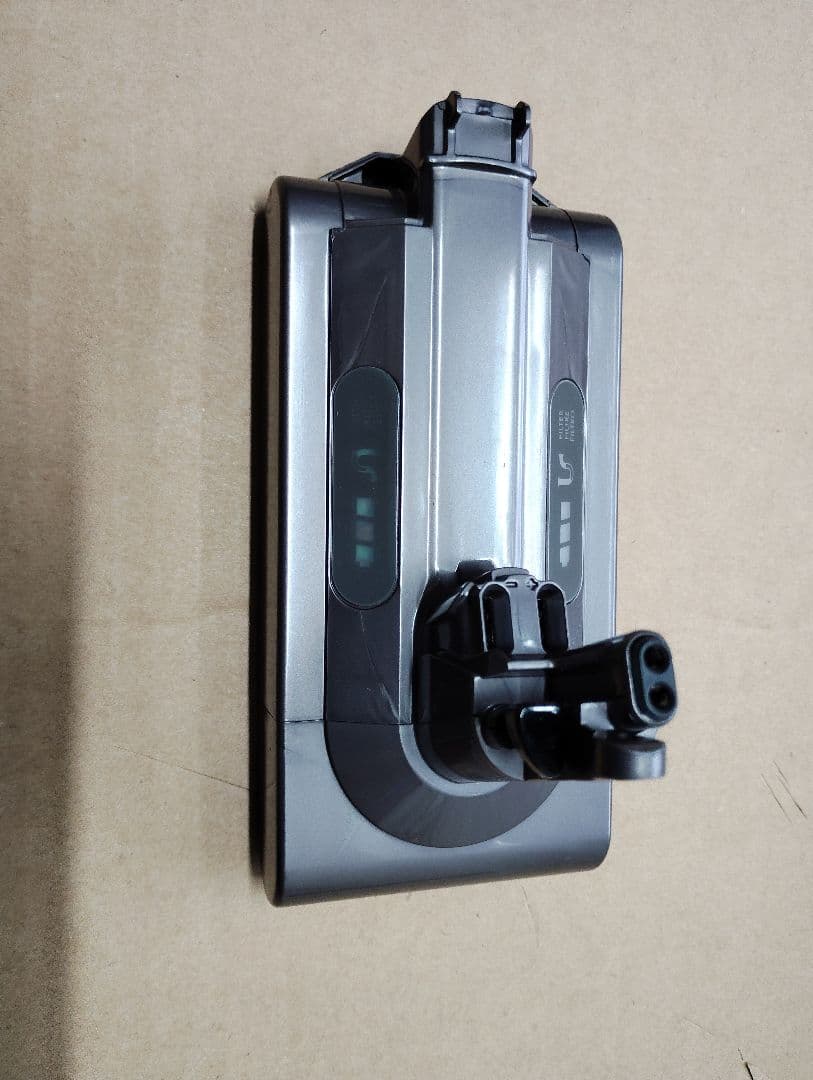 Dyson 純正品　SV12 バッテリー 25.2V 2600mAh　箱付