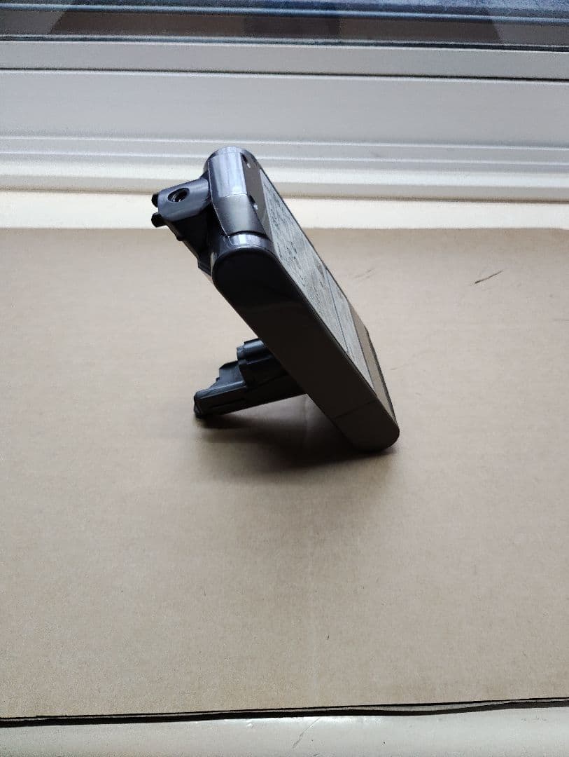 Dyson 純正品　SV12 バッテリー 25.2V 2600mAh　箱付