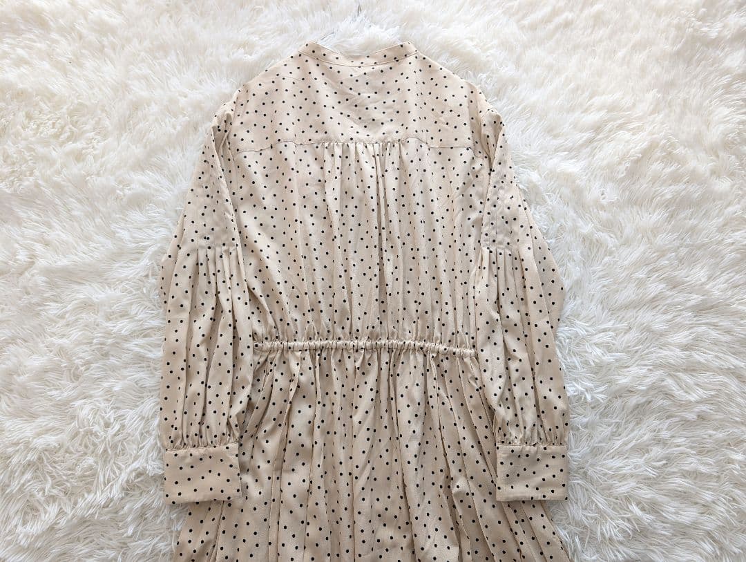 新品タグ付き SHIPS バンドカラー サイドプリーツ ワンピース M 25AW