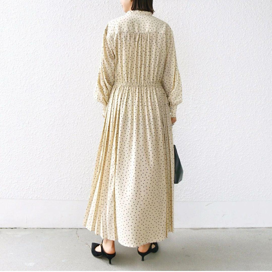 新品タグ付き SHIPS バンドカラー サイドプリーツ ワンピース M 25AW