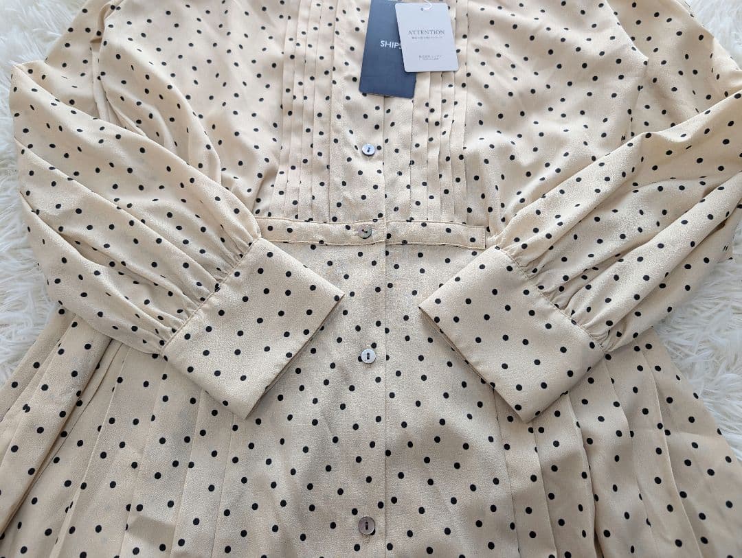 新品タグ付き SHIPS バンドカラー サイドプリーツ ワンピース M 25AW