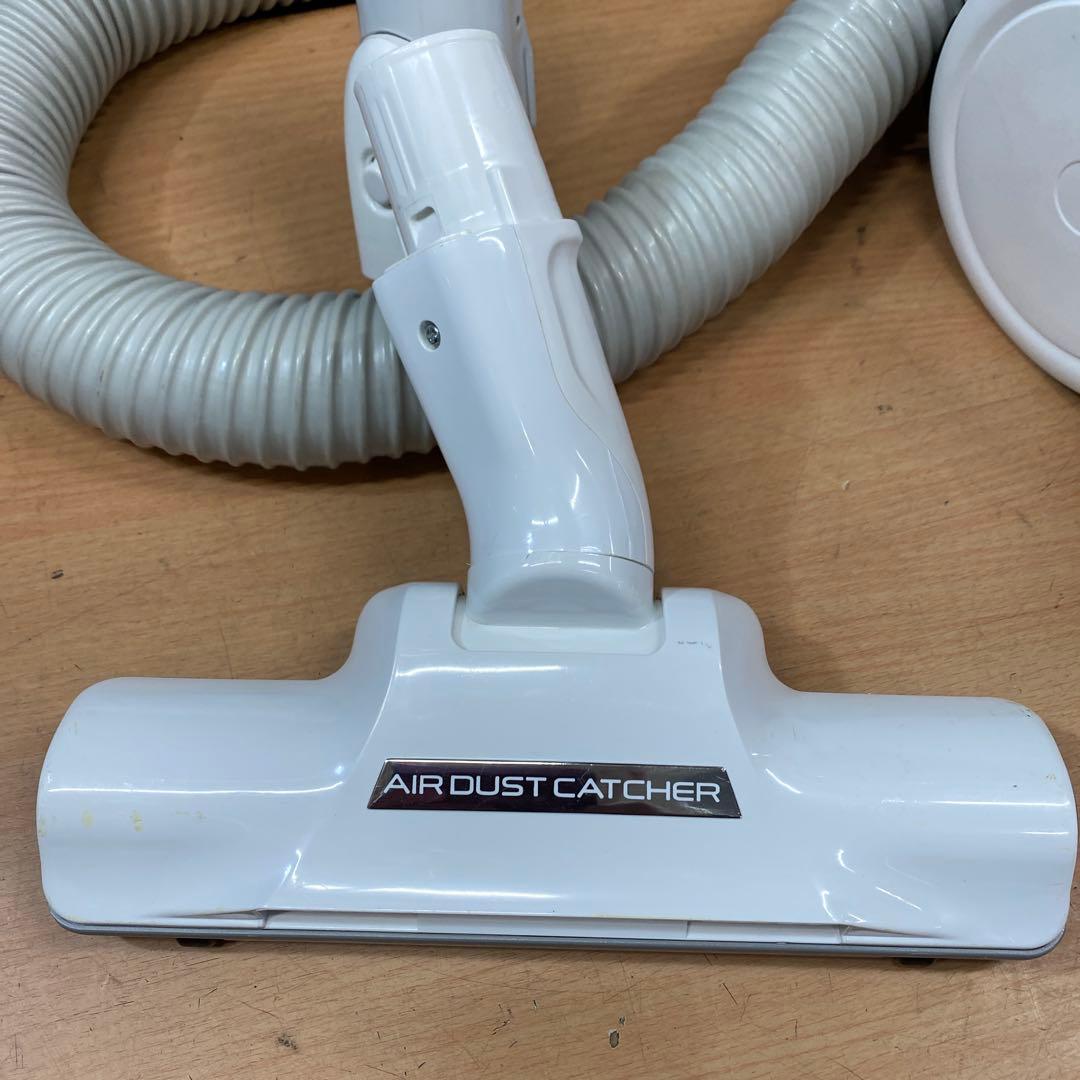 Panasonic 紙パック式クリーナー￼