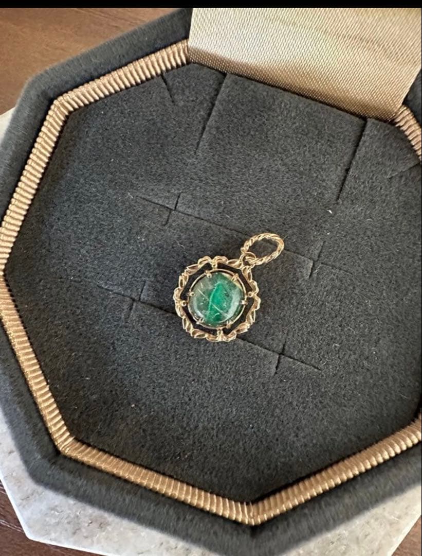 【新品未使用】Agete アガット10K マラカイトチャーム