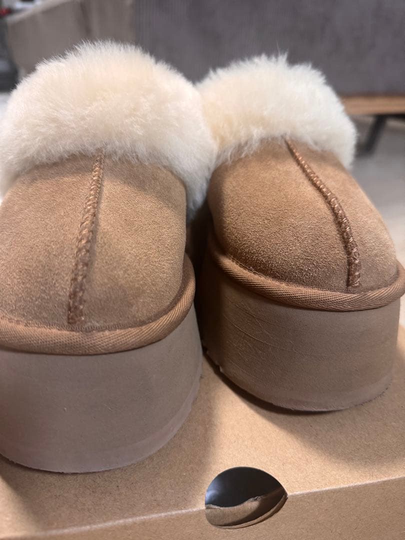 UGG Funkette 23㎝
