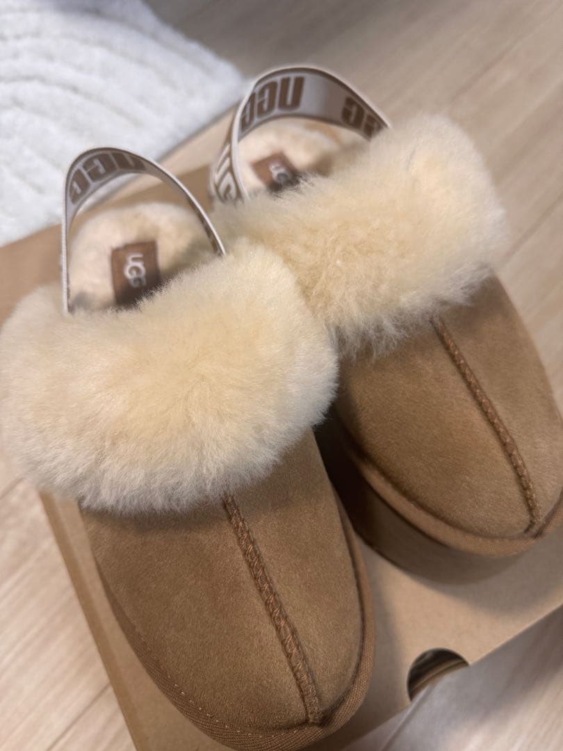 UGG Funkette 23㎝