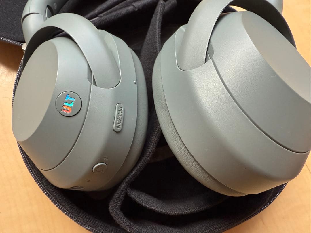 ほむか様　SONY ULT900ワイヤレスヘッドホン ノイズキャンセリング