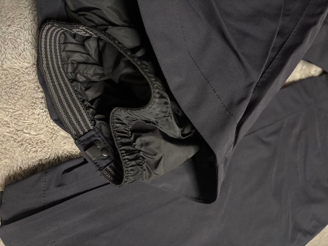 Burton [ak] スノーボードウェア XS 黒　正規代理店購入　レディース