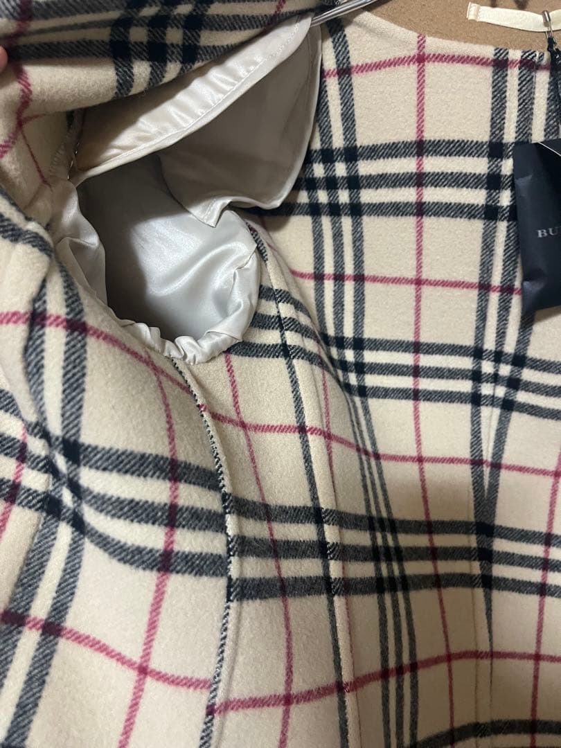 新品　　バーバリーロンドン