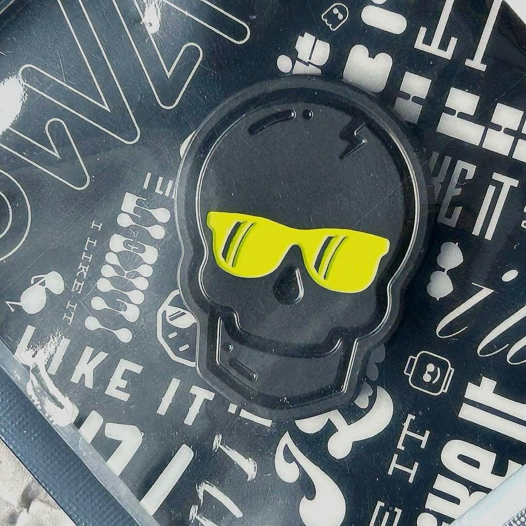 SWAG GOLF スカルブラックアウト ボールマーカー黄色 新品