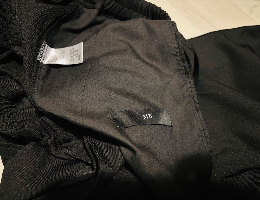 MB スタンダードサルエルスラックス　Lサイズ　黒