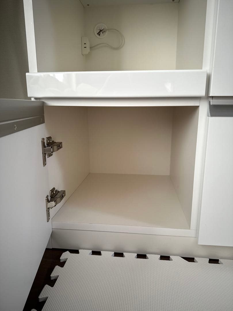 食器棚 カップボード 幅98 送料込み 鏡面ホワイト