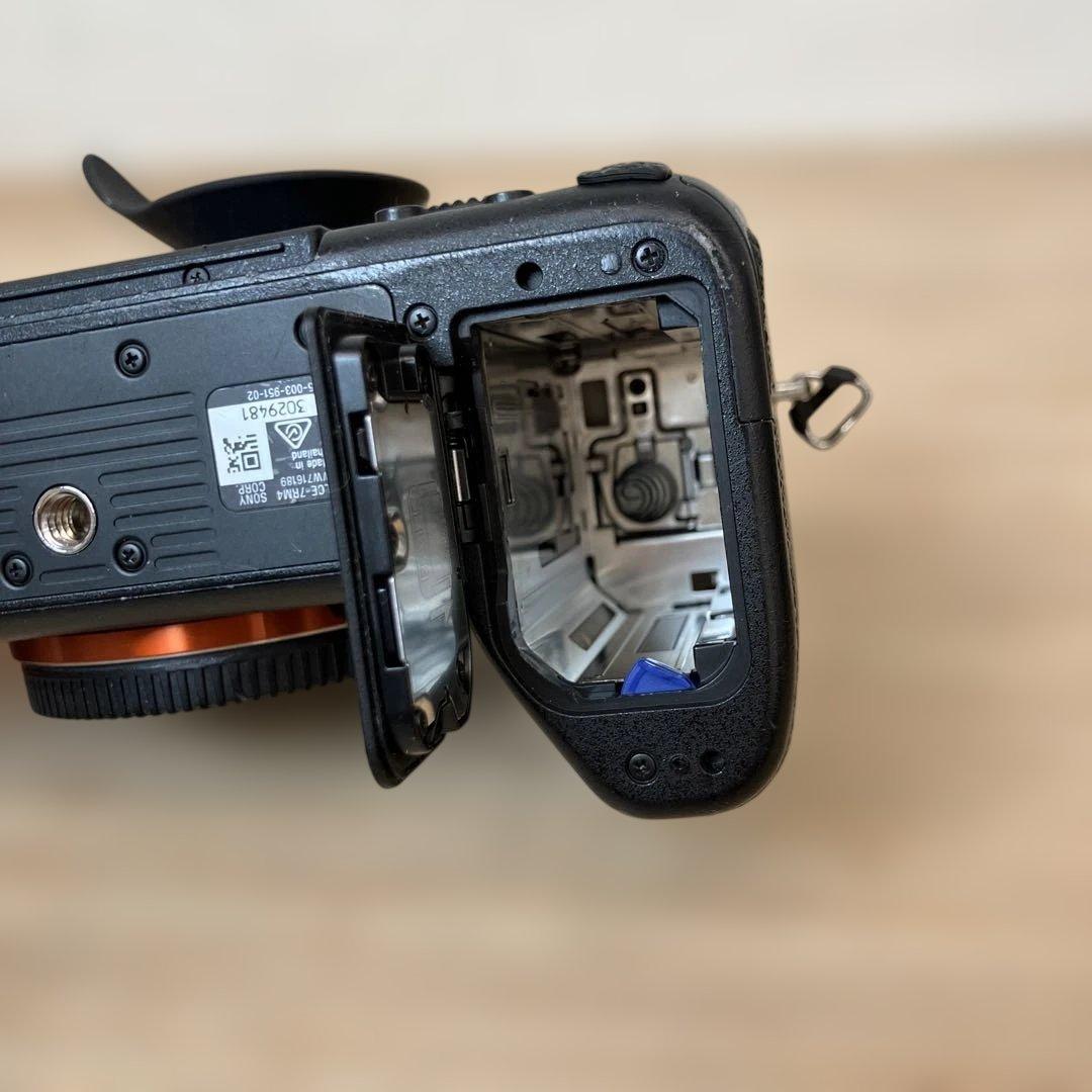 SONY α7R ミラーレス一眼レフカメラ ボディ ILCE-7RM4