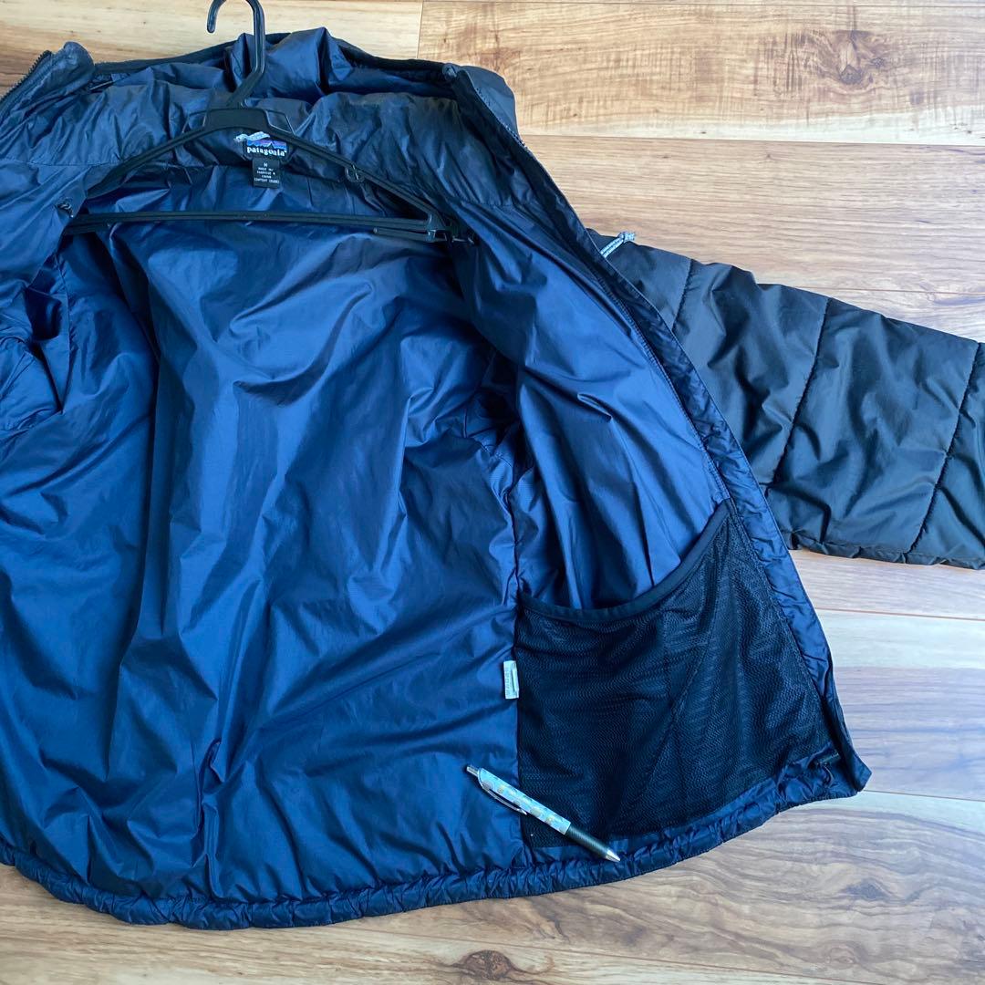 Patagonia フード付き中綿ジャケット ブラック