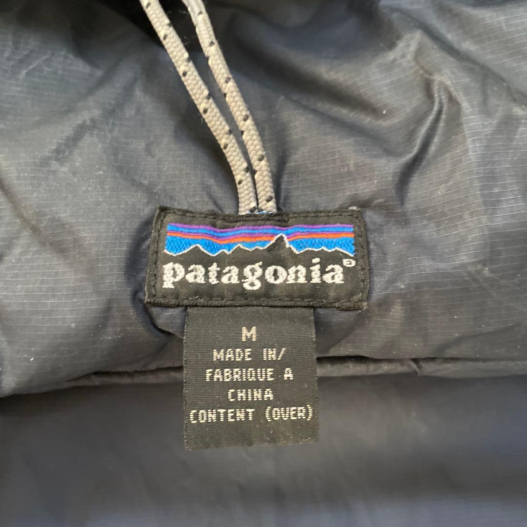 Patagonia フード付き中綿ジャケット ブラック