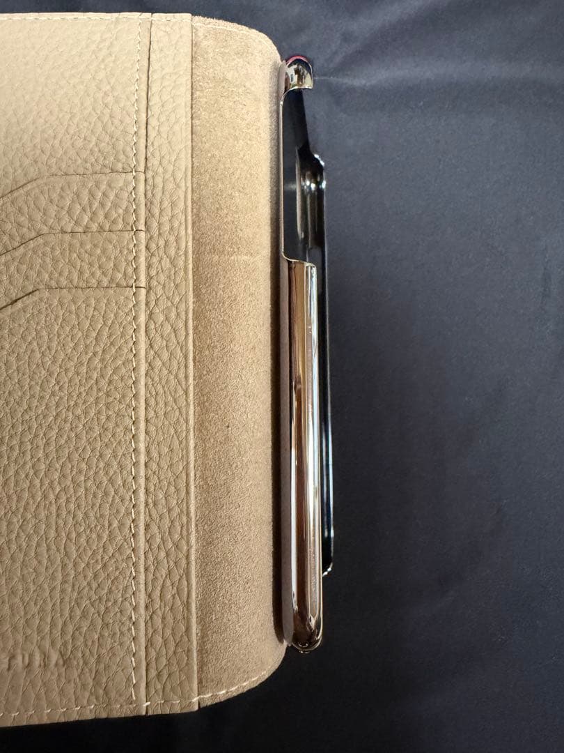 BONAVENTURA グレージュ 手帳型iPhoneケース 11