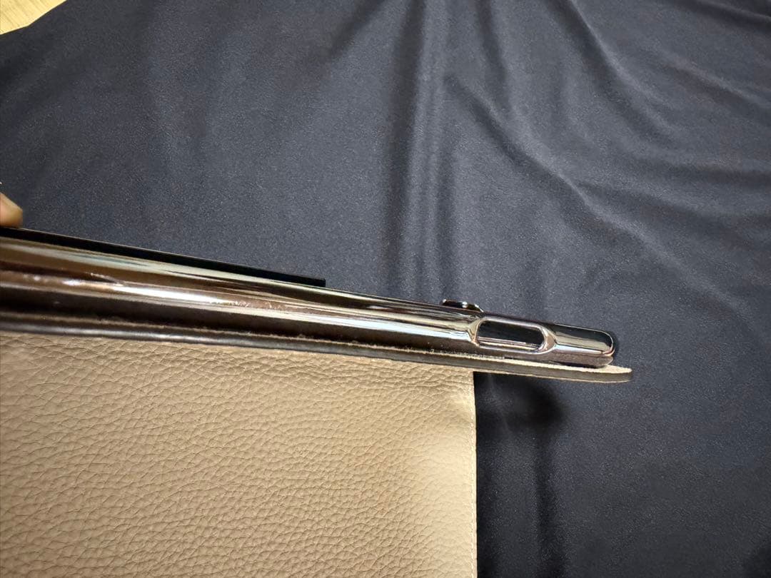 BONAVENTURA グレージュ 手帳型iPhoneケース 11