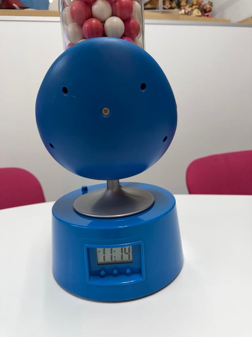 Mr. CONTAC 時計機能付きフィギュア　貯金箱　非売品