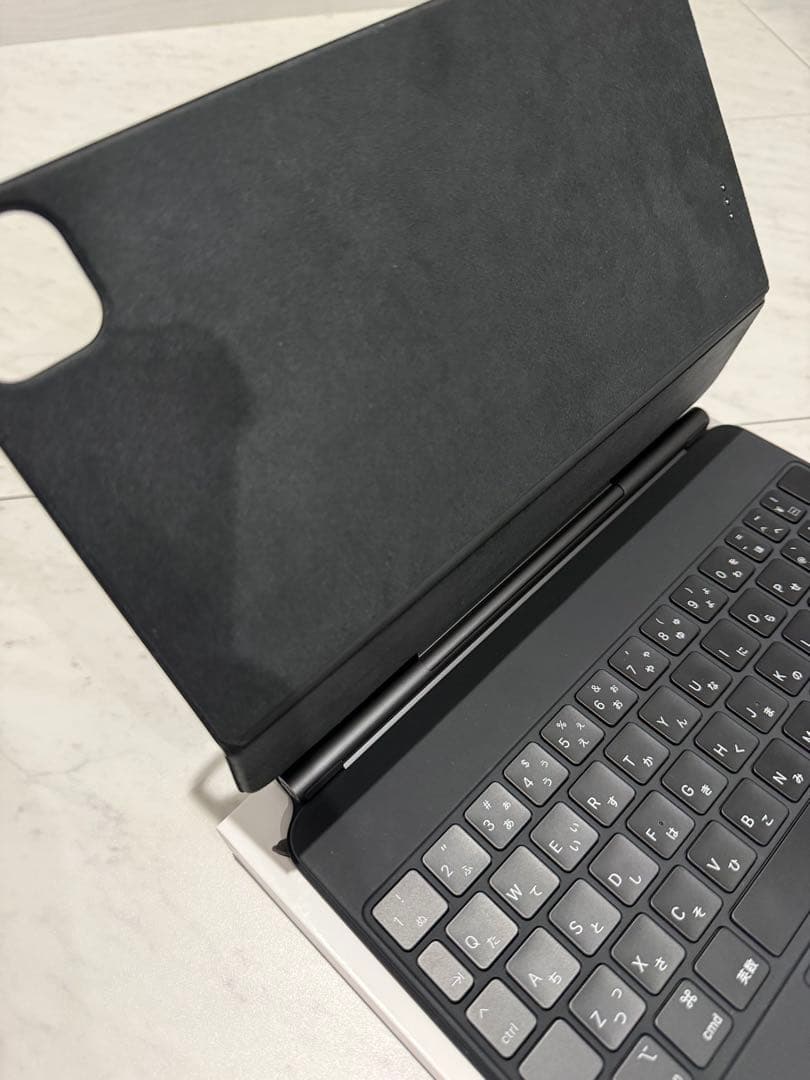 Magic Keyboard 11インチ　iPad Pro Air