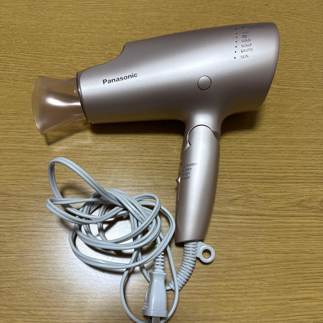 《ノズル付き》Panasonic ヘアードライヤーナノケア EHーNAOGーA