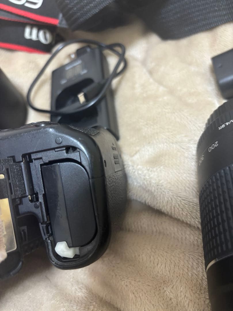 デジタル一眼レフカメラCanon EOS 90D望遠レンズセット