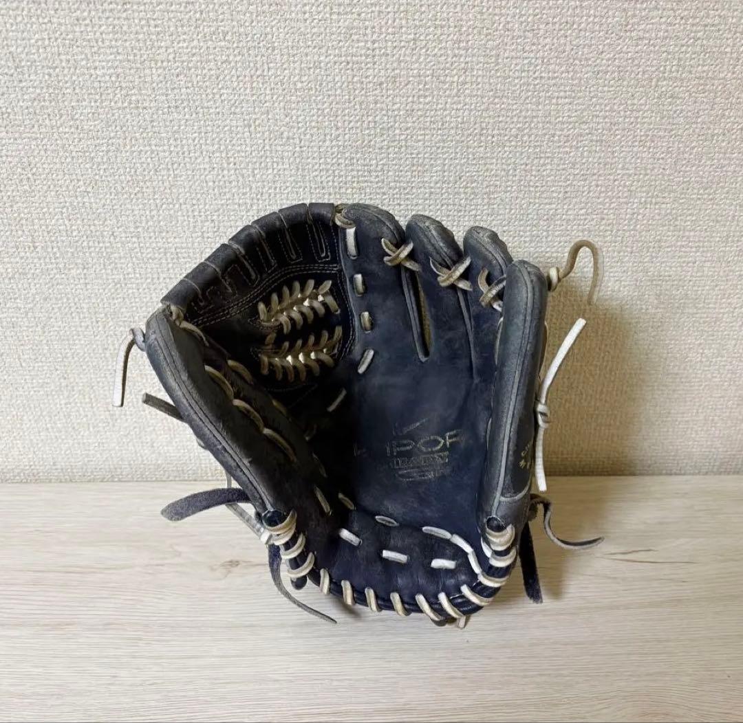 【レア】ナイキ　NIKE 軟式グローブ　投手用　内野手用