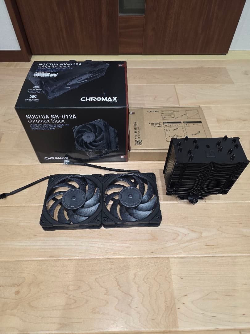 PC用ファン・クーラー Noctua NH-U12A chromax.black