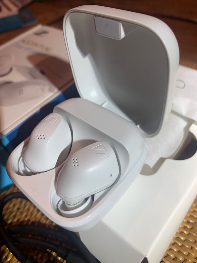 ヘッドホン Sennheiser ACCENTUM True Wireless