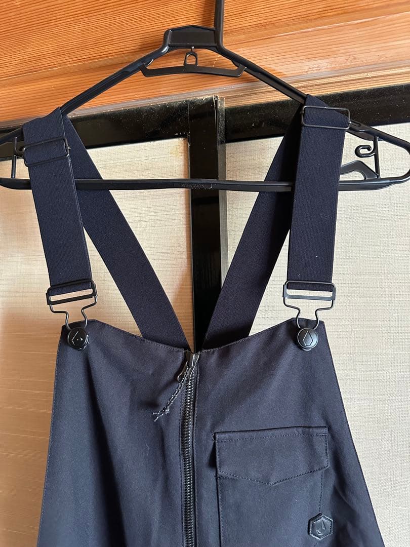 ぁ*ゃ様 volcom ボルコム 上下セット Mサイズ 美品 ビブパンツ