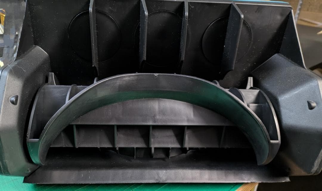 使用品 【専用バッテリー2個+専用充電器付き】 電動除雪機 除雪機 折りたたみ式